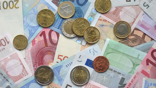 Euro-Münzen und -banknoten